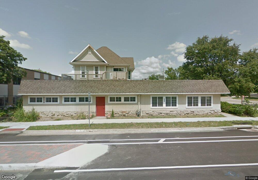 350 3rd Ave SW unit 101, Cedar Rapids, IA 52404 - photo 1