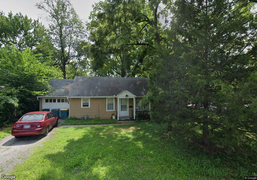 6213 King Ave, Shawnee, KS 66203 - photo 1