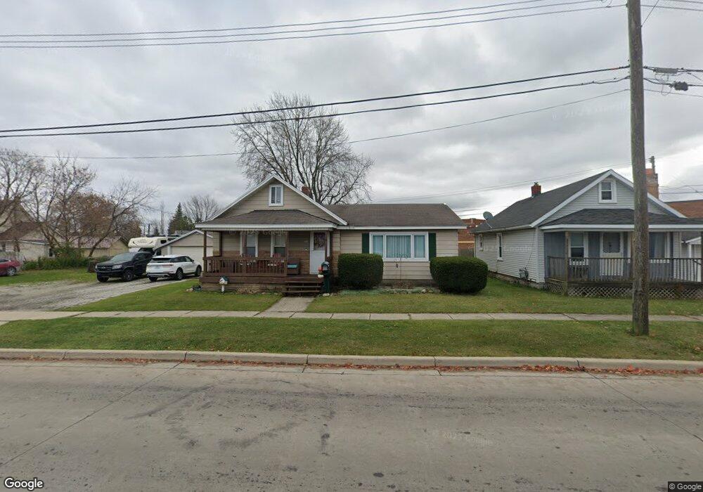 12 17th St, Port Huron, MI 48060 - photo 1