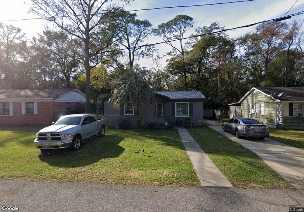 908 W Tanglewood Dr, Mobile, AL 36606 - photo 1