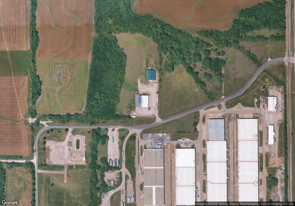 900 SW University Blvd, Topeka, KS 66619 - photo 1