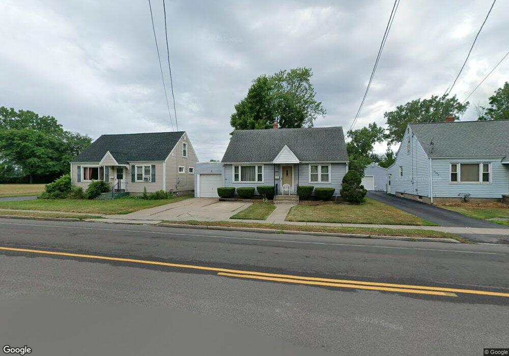 660 Nash Rd, North Tonawanda, NY 14120 - photo 1