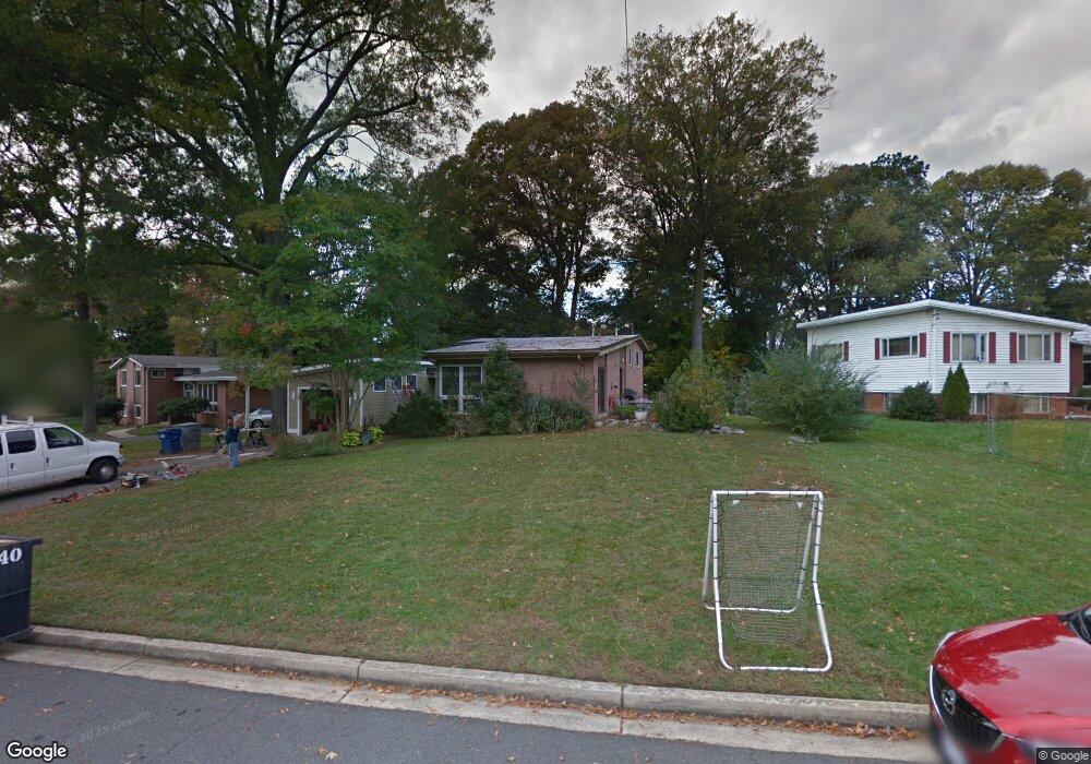 8836 Camfield Ct, Alexandria, VA 22308 - photo 1