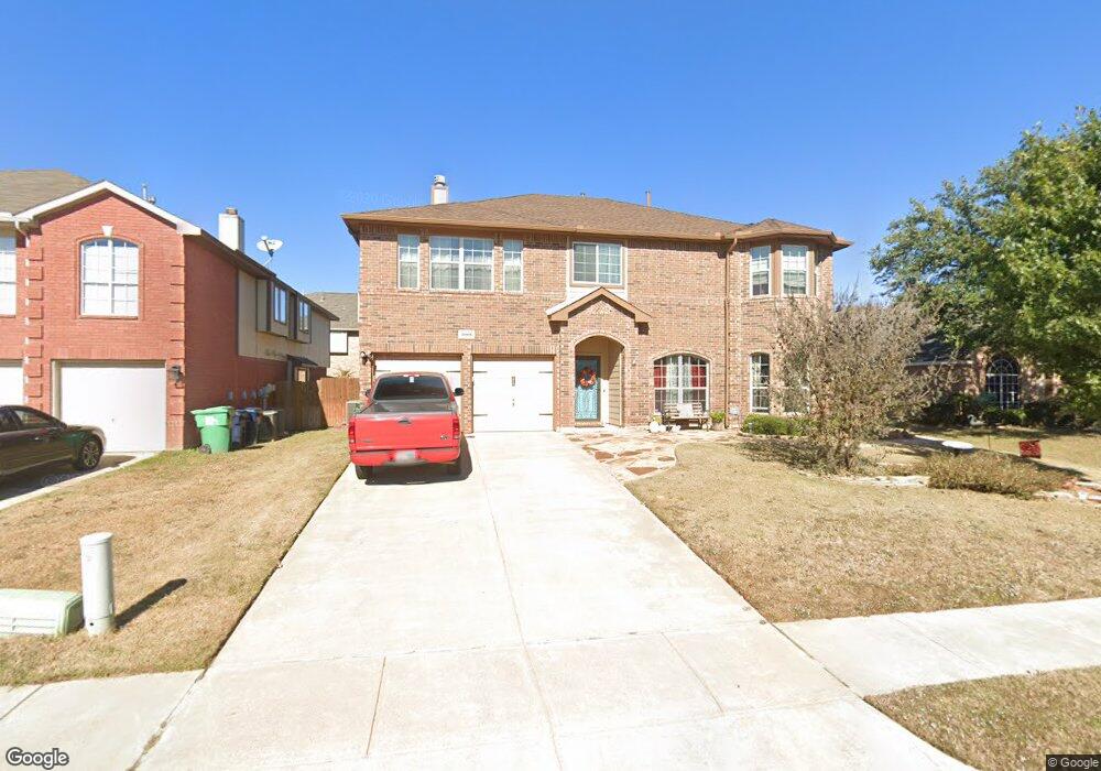 2005 Mark Twain Ln, Denton, TX 76210 - photo 1