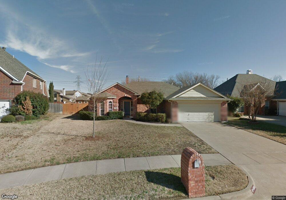 496 Shade Tree Cir, Hurst, TX 76054 - photo 1