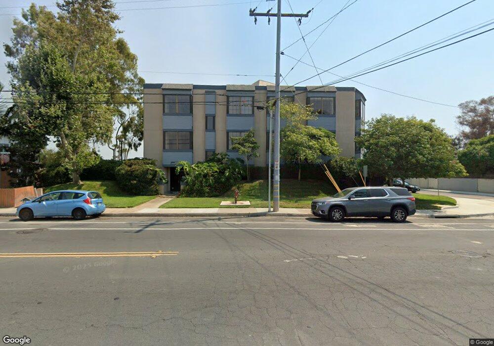 1015 Chestnut Ave, Carlsbad, CA 92008 - photo 1