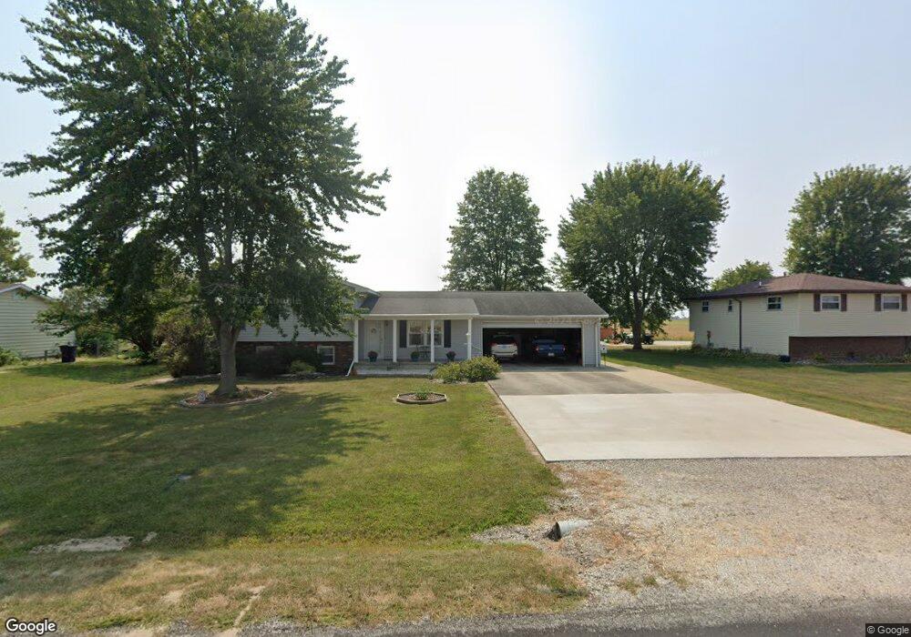 1928 W County Rd, Jerseyville, IL 62052 - photo 1