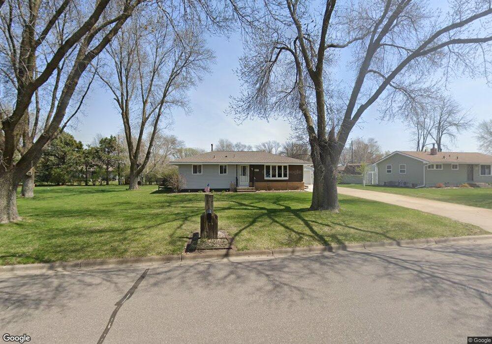 10524 Sumter Ave N, Brooklyn Park, MN 55445 - photo 1