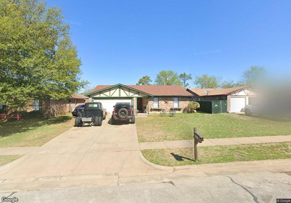 1422 Mimosa St, Cleburne, TX 76033 - photo 1