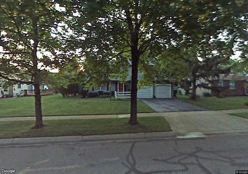 6384 Skywae Dr, Columbus, OH 43229 - photo 1