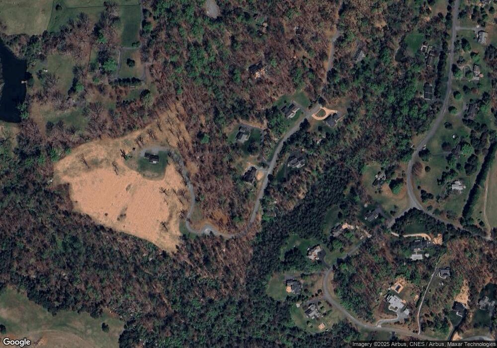 1904 Fox Run Ln, Charlottesville, VA 22901 - photo 1