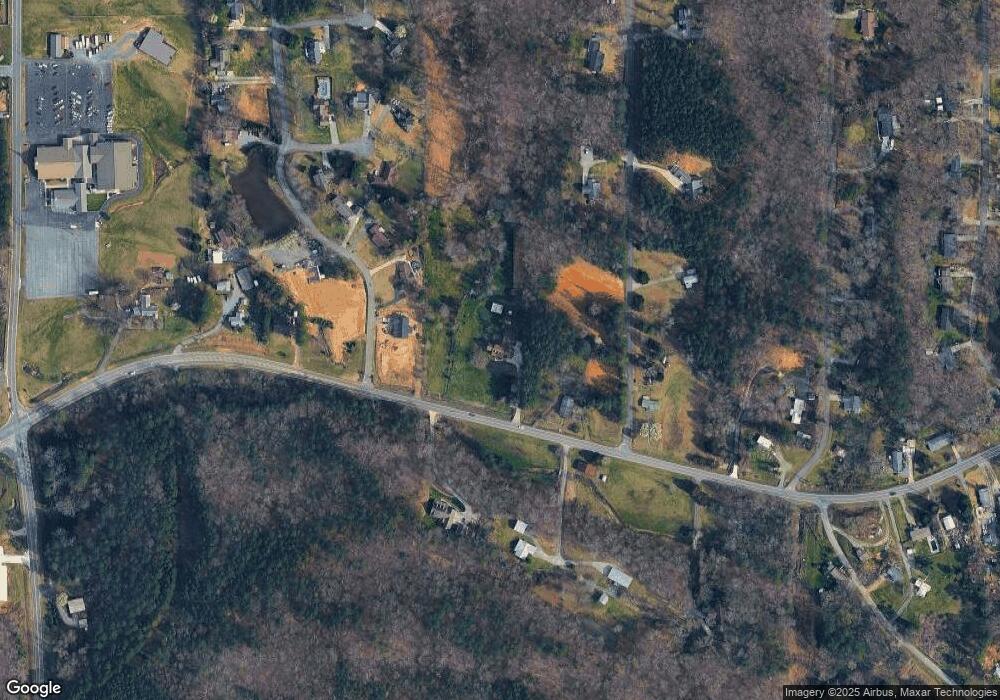 385 Dawnville Rd NE, Dalton, GA 30721 - photo 1