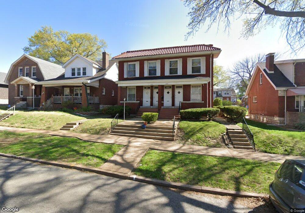 5300 Sutherland Ave, Saint Louis, MO 63109 - photo 1