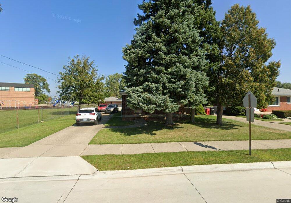 16321 Dort St, Roseville, MI 48066 - photo 1