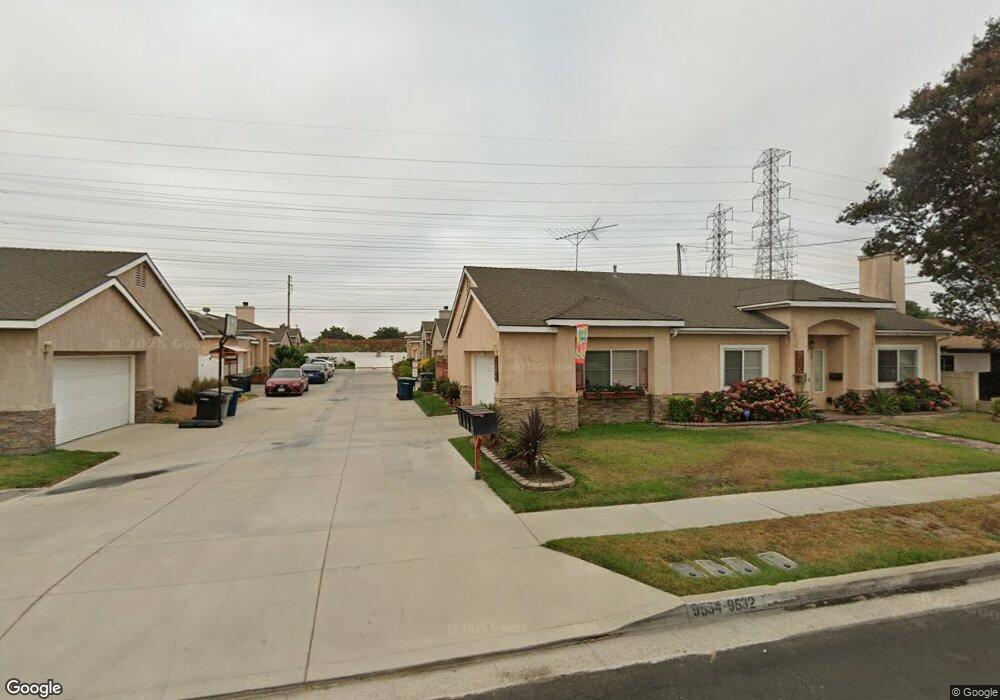 9532 Rose St, Bellflower, CA 90706 - photo 1