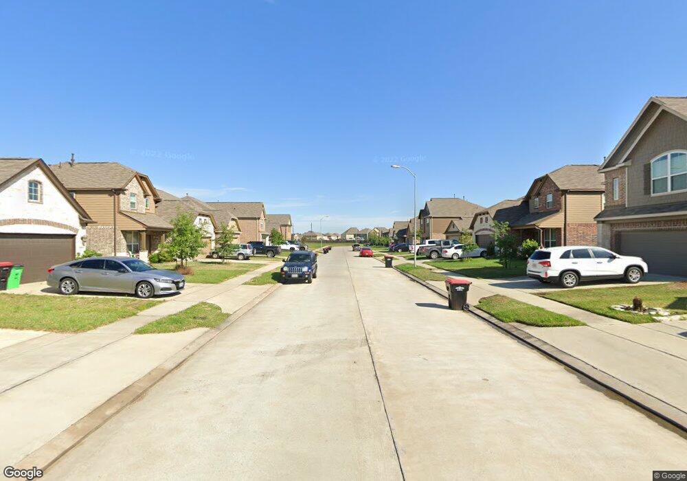 10905 Woodland Leaf Ln, Tomball, TX 77375 - photo 1