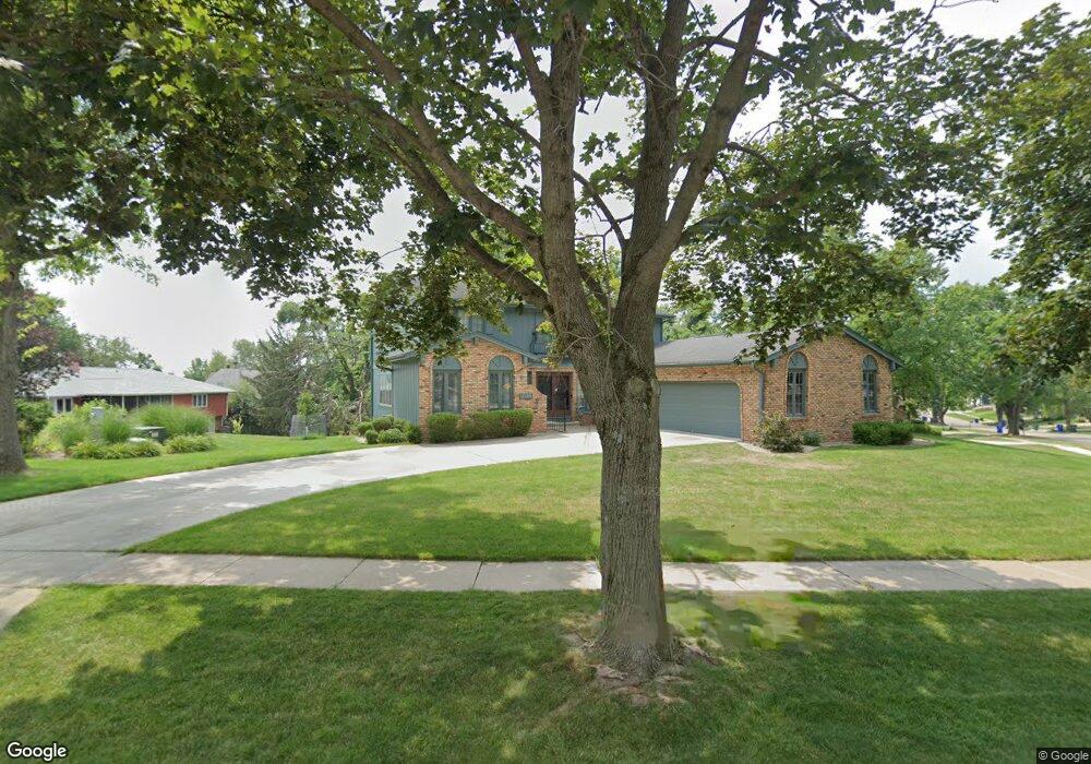 3138 Adirondack Dr NE, Cedar Rapids, IA 52402 - photo 1