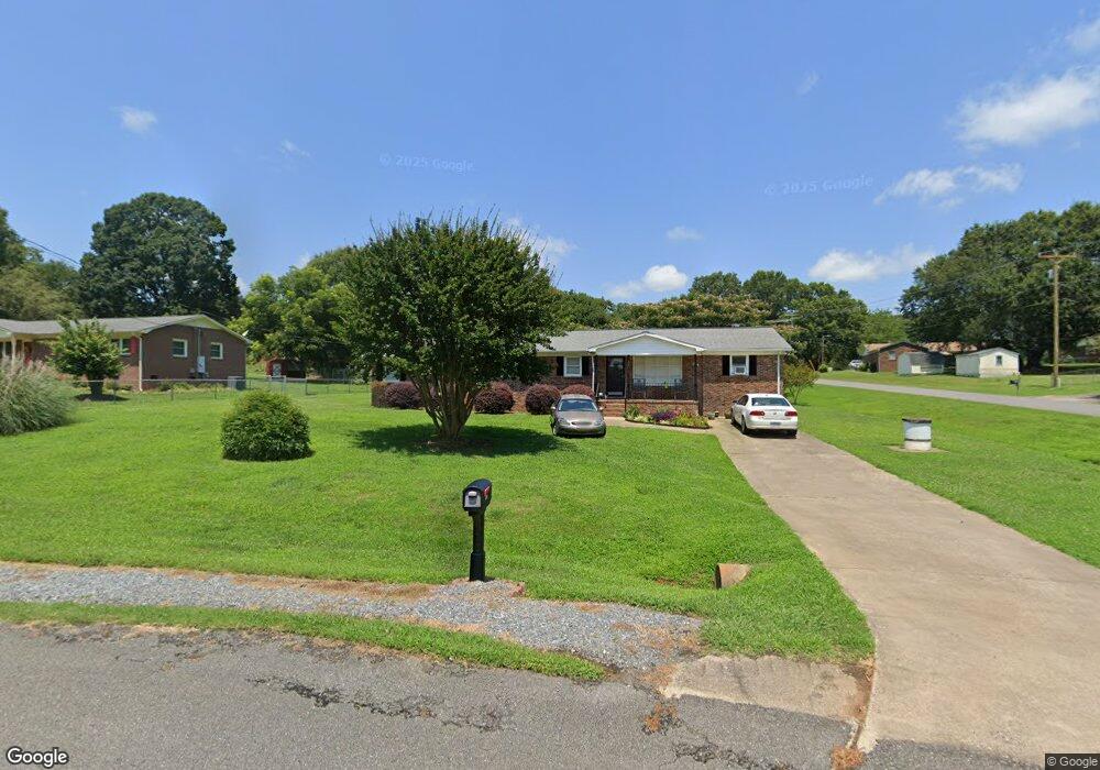 2421 Eleanor Dr, Shelby, NC 28150 - photo 1