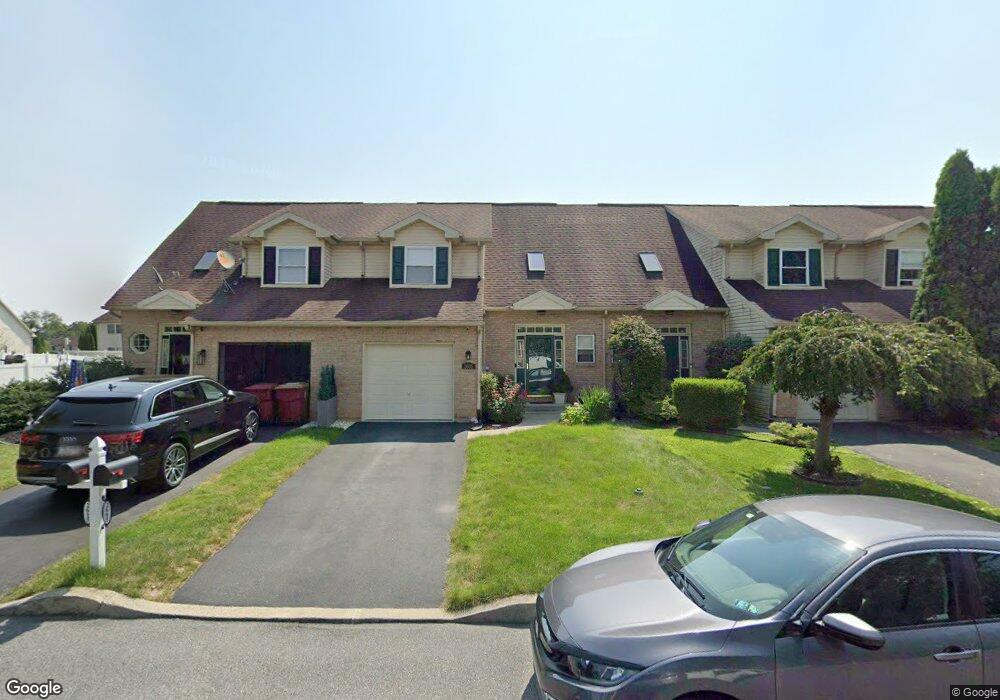 2605 Upper Way, Easton, PA 18040 - photo 1