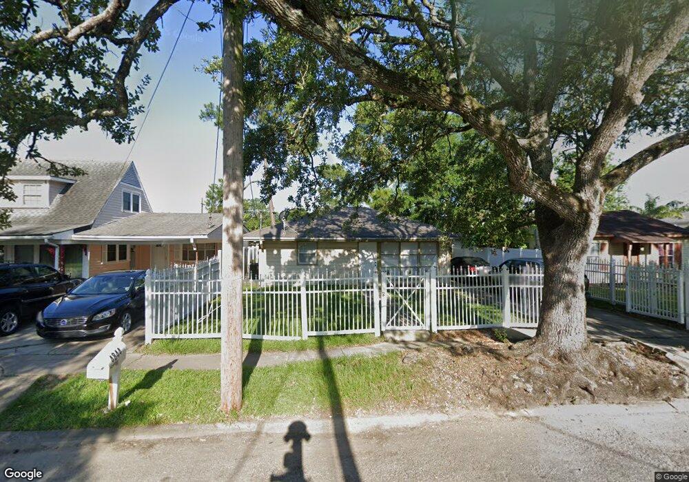 4844 Montegut Dr, New Orleans, LA 70126 - photo 1