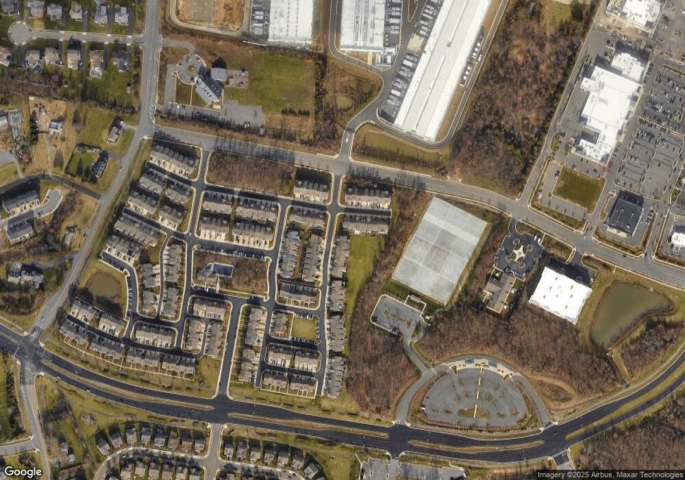 25440 Hopton House Terrace, Chantilly, VA 20152 - photo 1