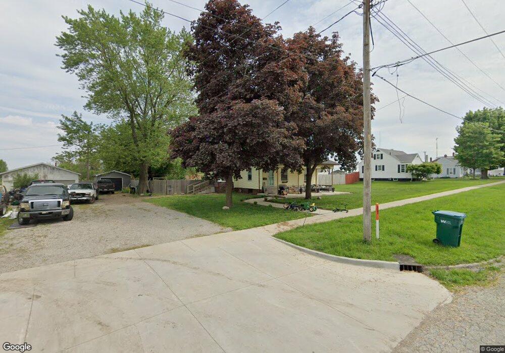 1620 Piatt Ave, Mattoon, IL 61938 - photo 1