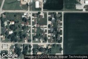305 Country View Ln, Sigel, IL 62462