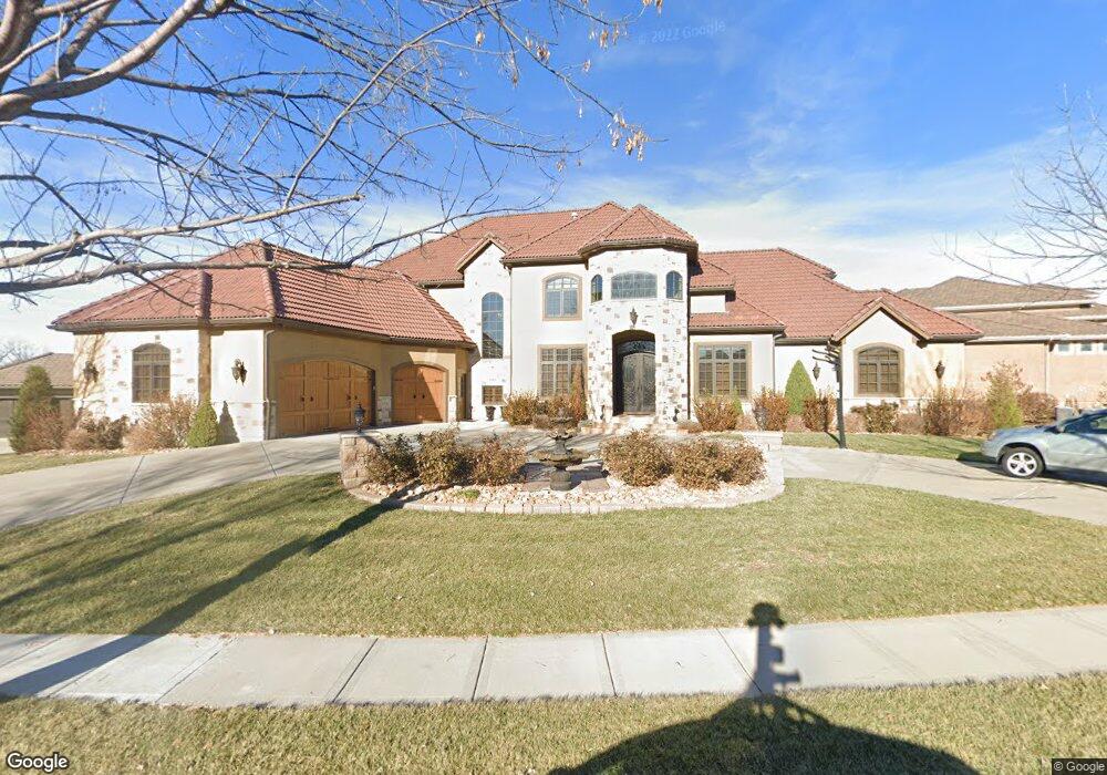 10404 W 154th St, Overland Park, KS 66221 - photo 1