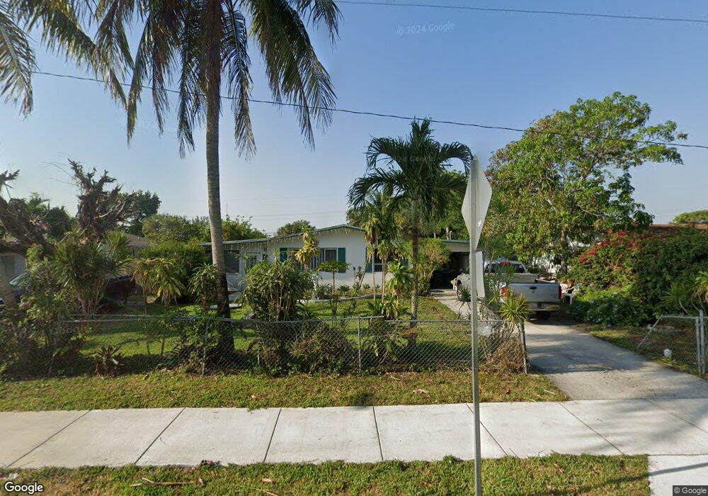 2210 NW 27th St, Oakland Park, FL 33311 - photo 1