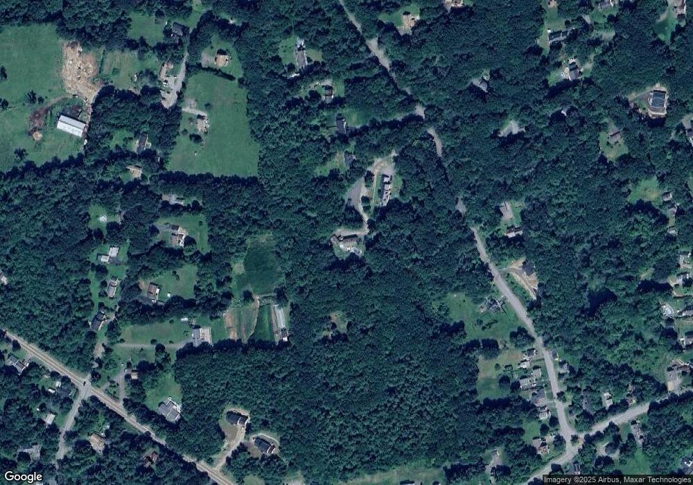 10 Fourwinds Dr, Ashburnham, MA 01430 - photo 1