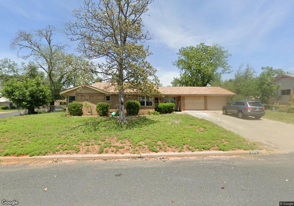 608 Bunny Dr, Fredericksburg, TX 78624 - photo 1