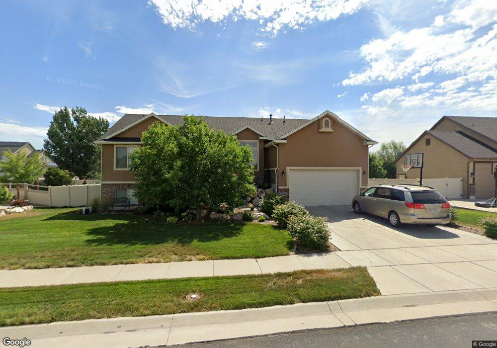 4930 S 4925 W, Hooper, UT 84315 - photo 1