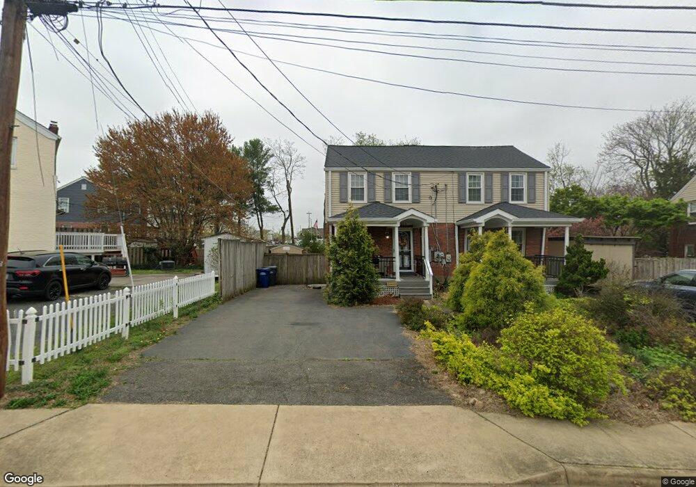 2603 Farmington Dr, Alexandria, VA 22303 - photo 1