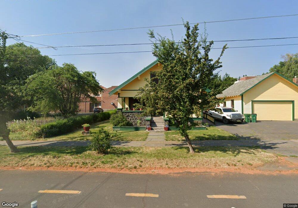 332 N 9th St, Klamath Falls, OR 97601 - photo 1