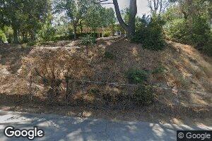 810 Monarch Dr, La Canada Flintridge, CA 91011