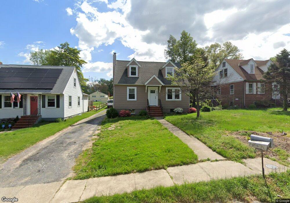 5207 Benson Ave, Halethorpe, MD 21227 - photo 1