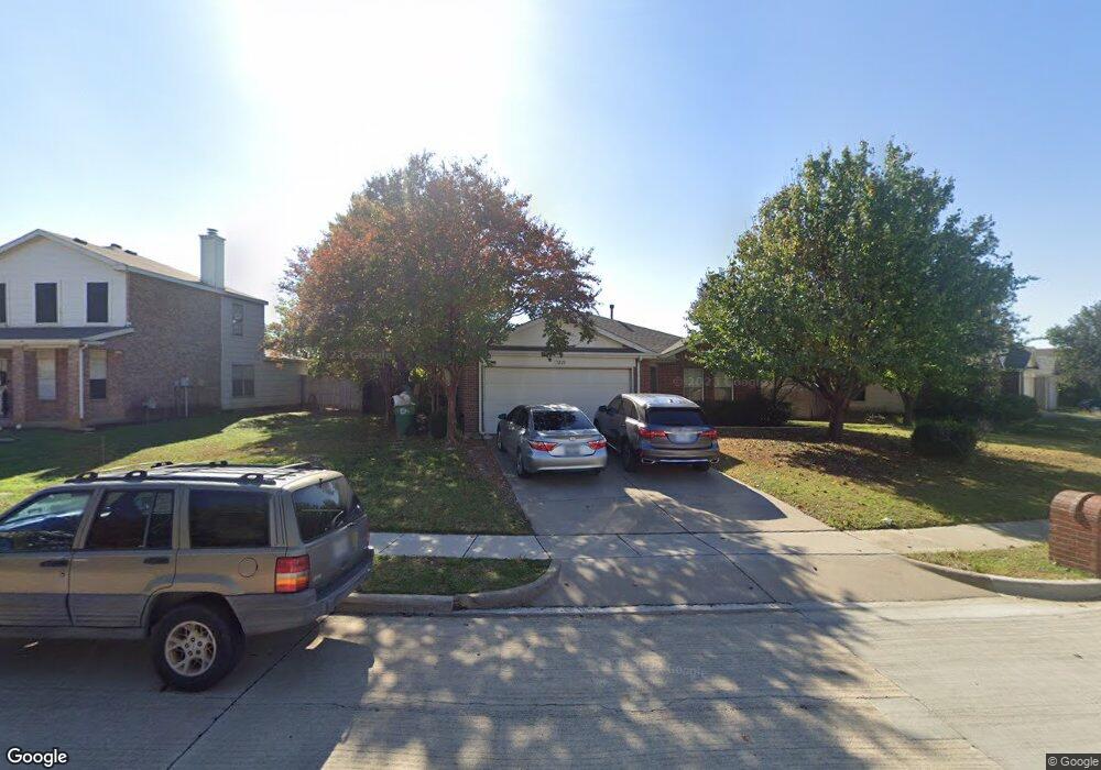 3229 Bent Creek Dr, Denton, TX 76210 - photo 1