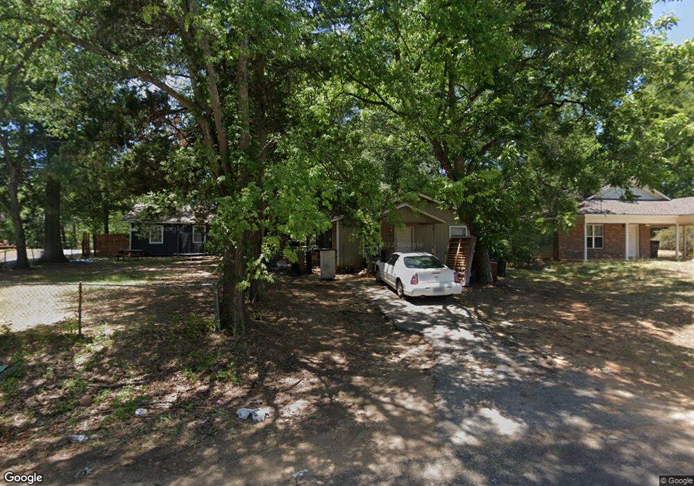 1101 N 9th St, Longview, TX 75601 - photo 1