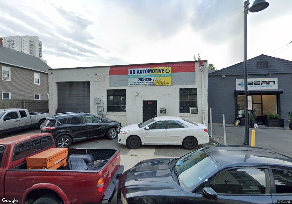 30 Dyke Ln, Stamford, CT 06902 - photo 1