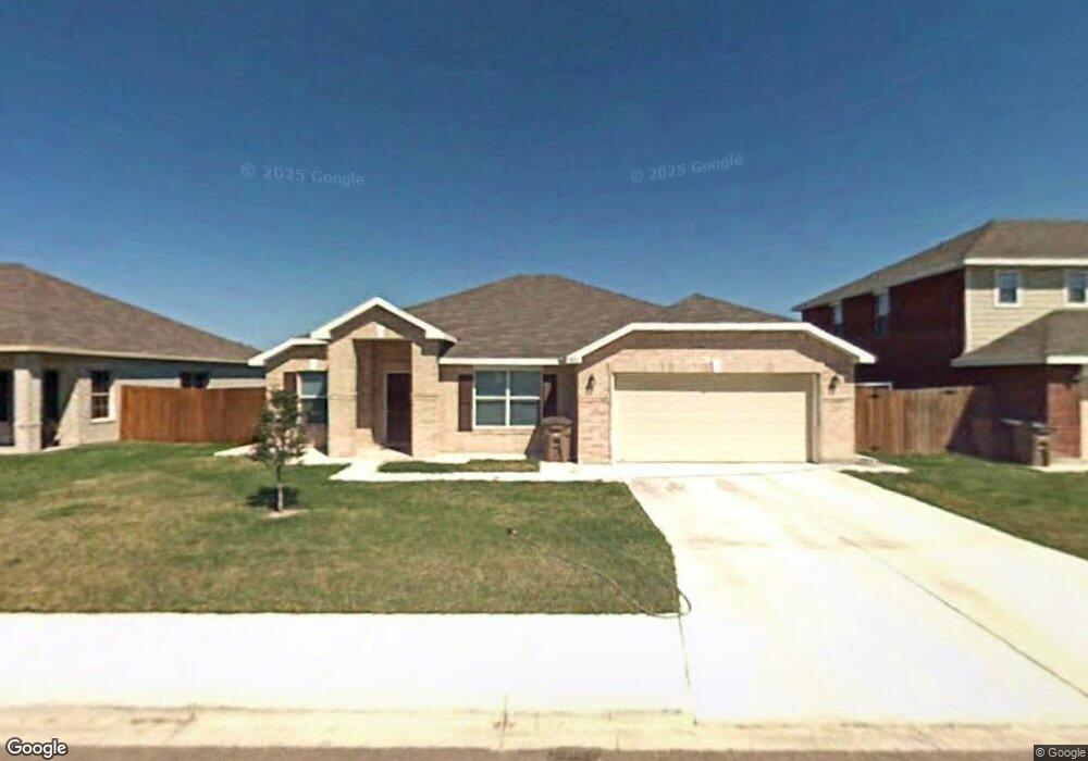 1401 Candy Ln, Edinburg, TX 78539 - photo 1