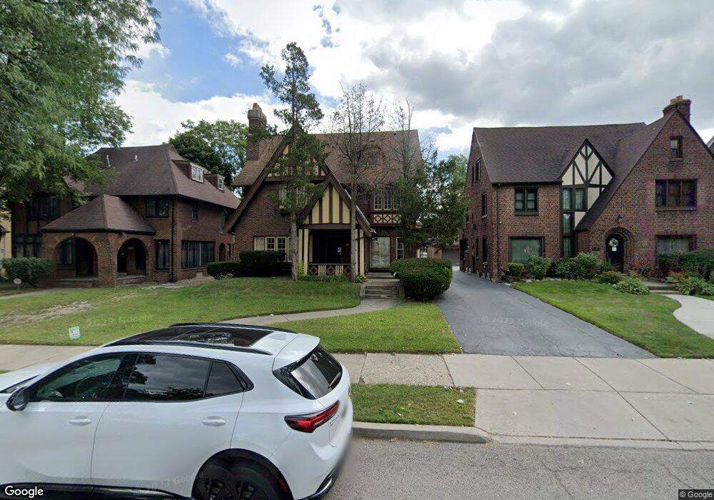 2255 Chicago Blvd, Detroit, MI 48206 - photo 1