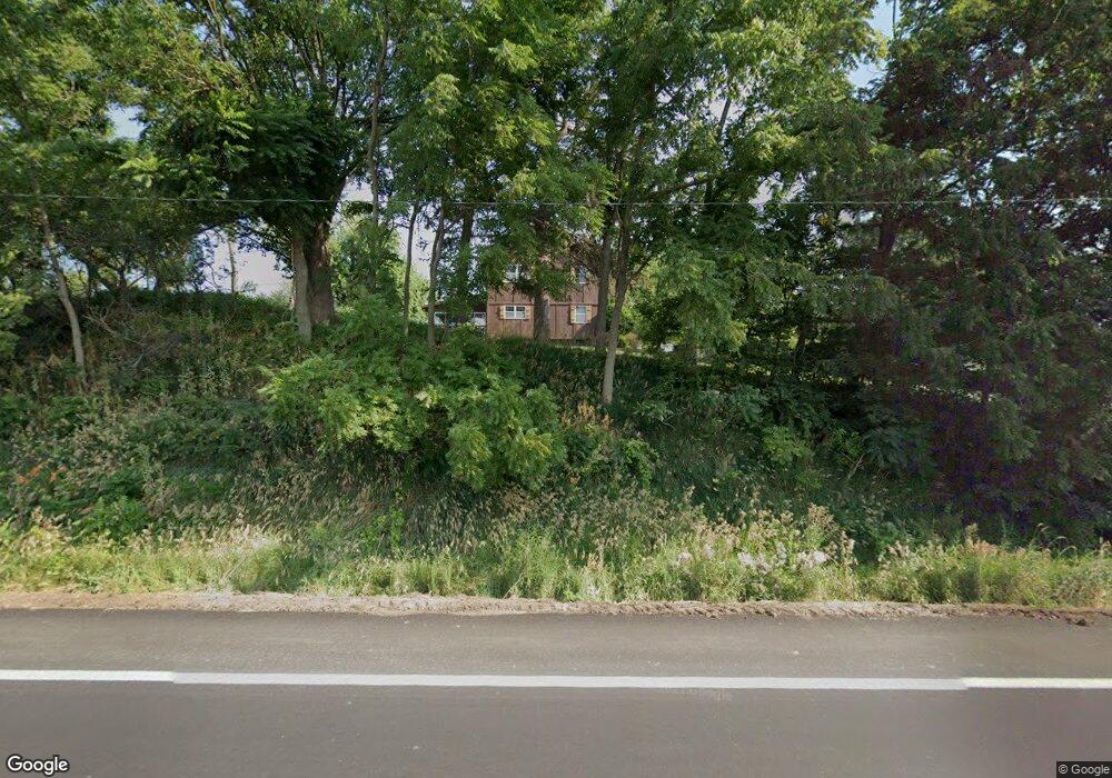 4312 E Ave NW, Cedar Rapids, IA 52405 - photo 1