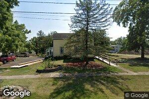 304 E South St, Creston, IL 60113