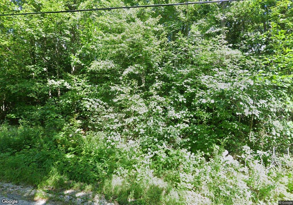 898 Plausawa Hill Rd, Pembroke, NH 03275 - photo 1