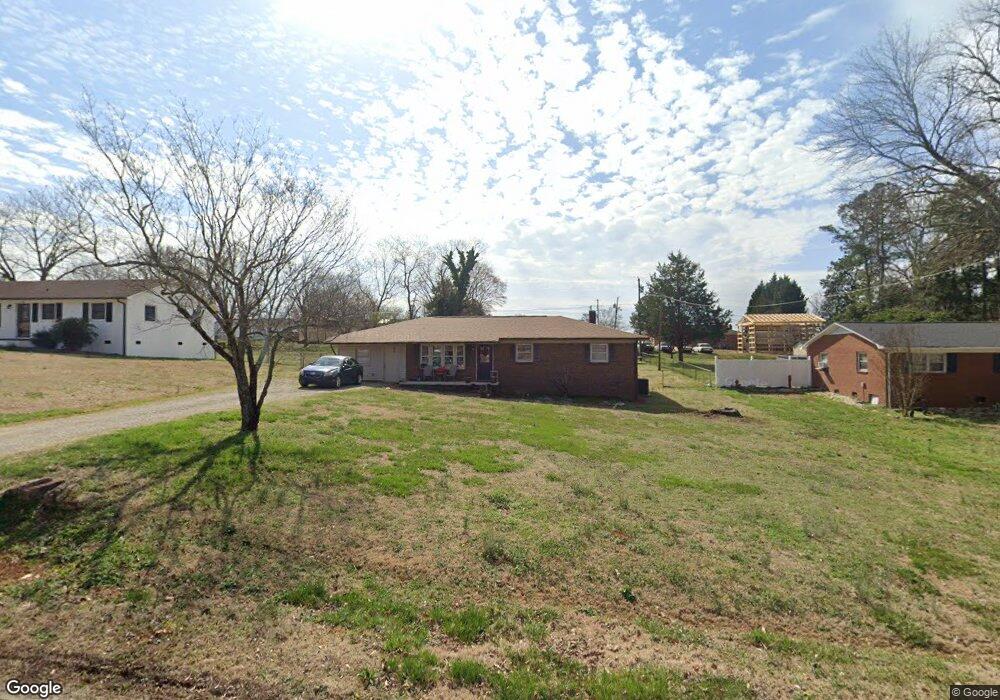 1782 Cameron Rd, Lincolnton, NC 28092 - photo 1