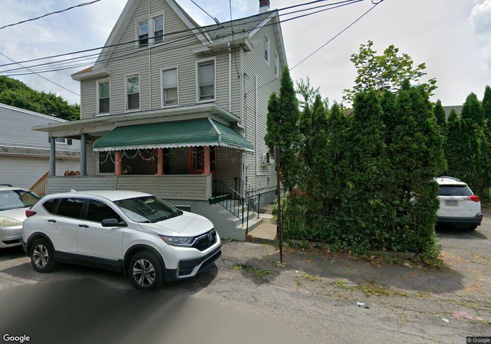 308 E Chapel St, Hazleton, PA 18201 - photo 1