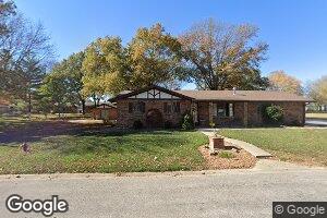907 Cindy St, Germantown, IL 62245