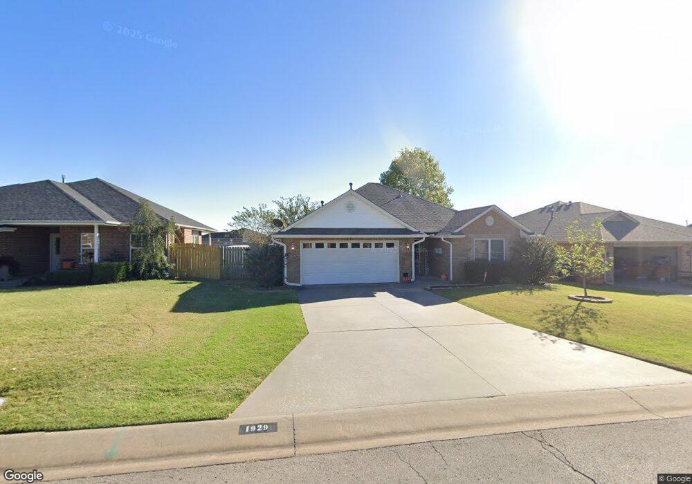 1929 Raintree Dr, Shawnee, OK 74804 - photo 1