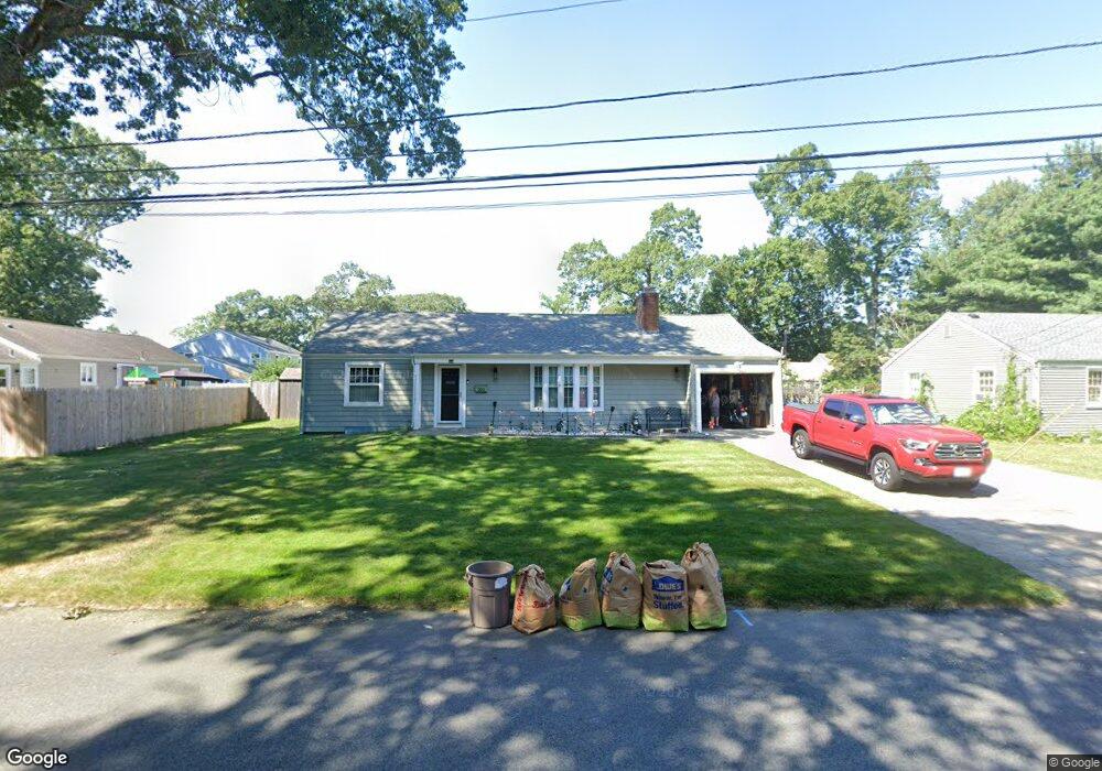 203 Lansdowne Rd, Warwick, RI 02888 - photo 1