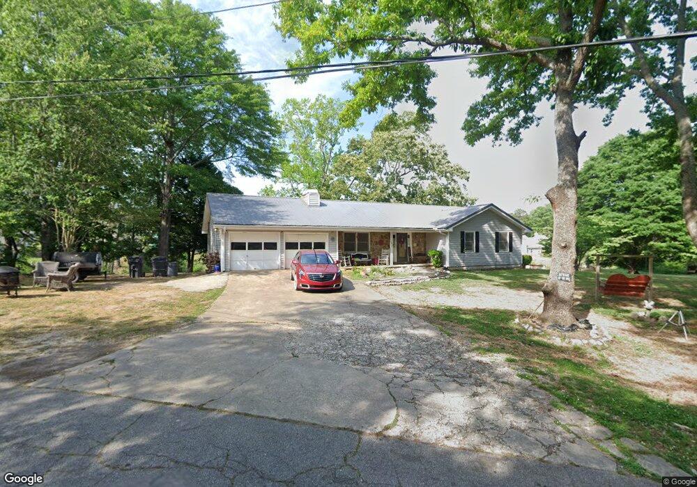 1817 Lakeview Dr, Statham, GA 30666 - photo 1